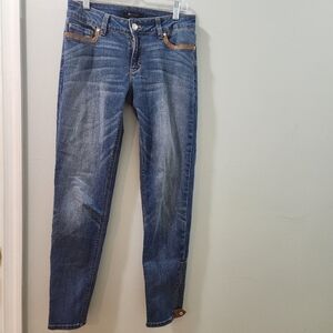 White House Black Market Skimmer Faux Leather Trim  Zipper Ankles Sz 4